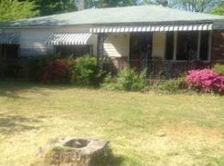 16 E Geeter Rd, Memphis, TN 38109