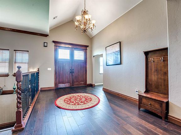 5th image of 9393 Bear Creek Rd