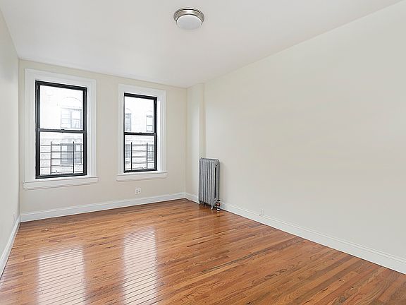 2nd image of 370 Fort Washington Ave APT 304