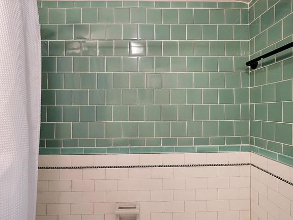 4th image of 631 Ofarrell St APT 1705