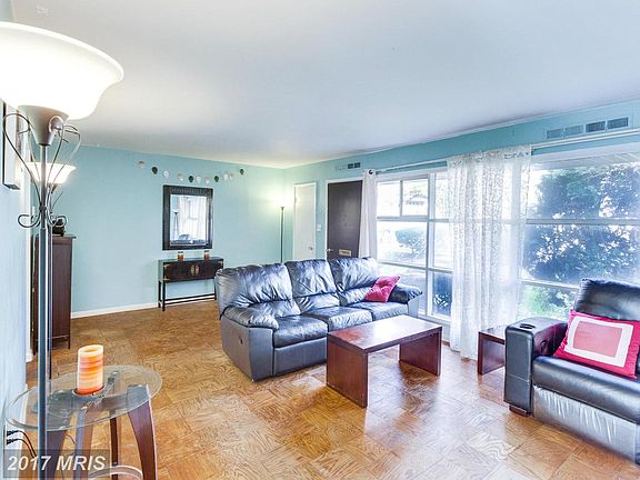 4th image of 4759 Parkman Ct