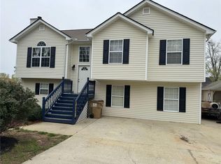 3495 Southchase Dr, Gainesville, GA 30507
