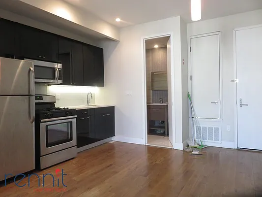 Rented by Rennit Inc. | media 26