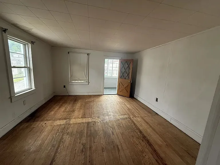 790 W Main St — Photo 19