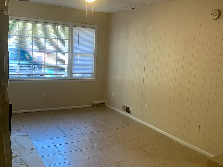 965 Martha Dr — Photo 16