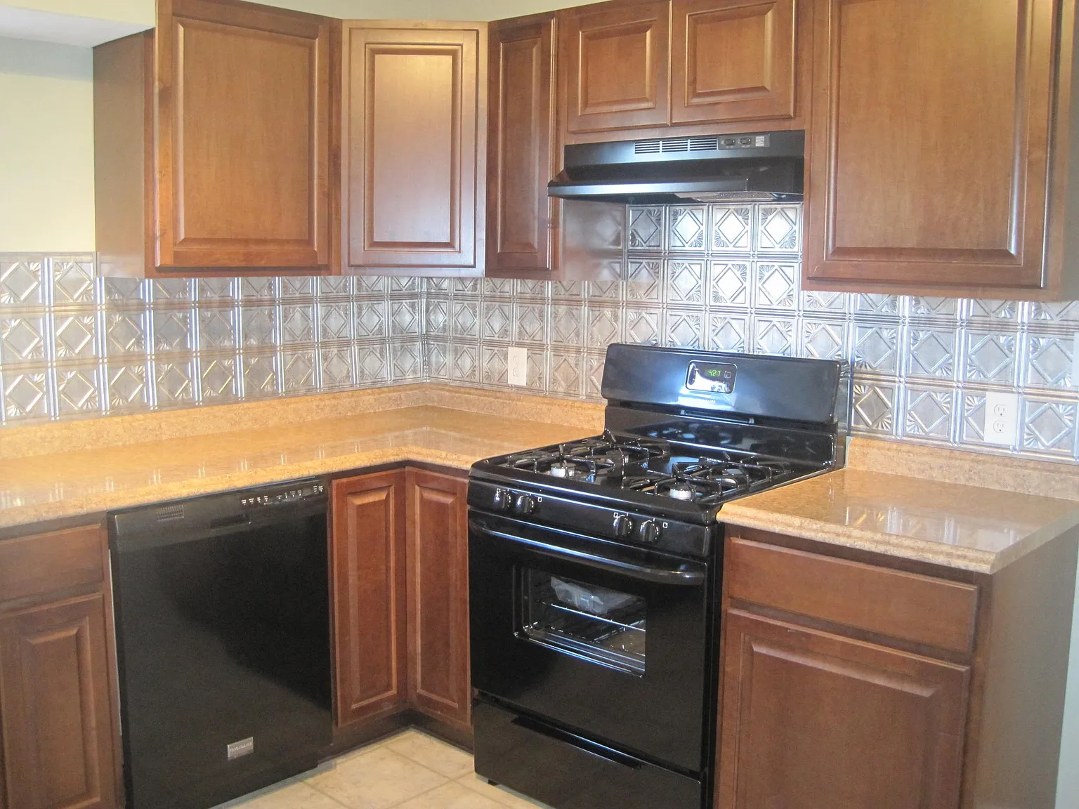 2231 Brown Rd photo 1