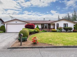 406 N 17th St, Lynden, WA 98264