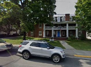 307 N Main St #4, Lexington, VA 24450