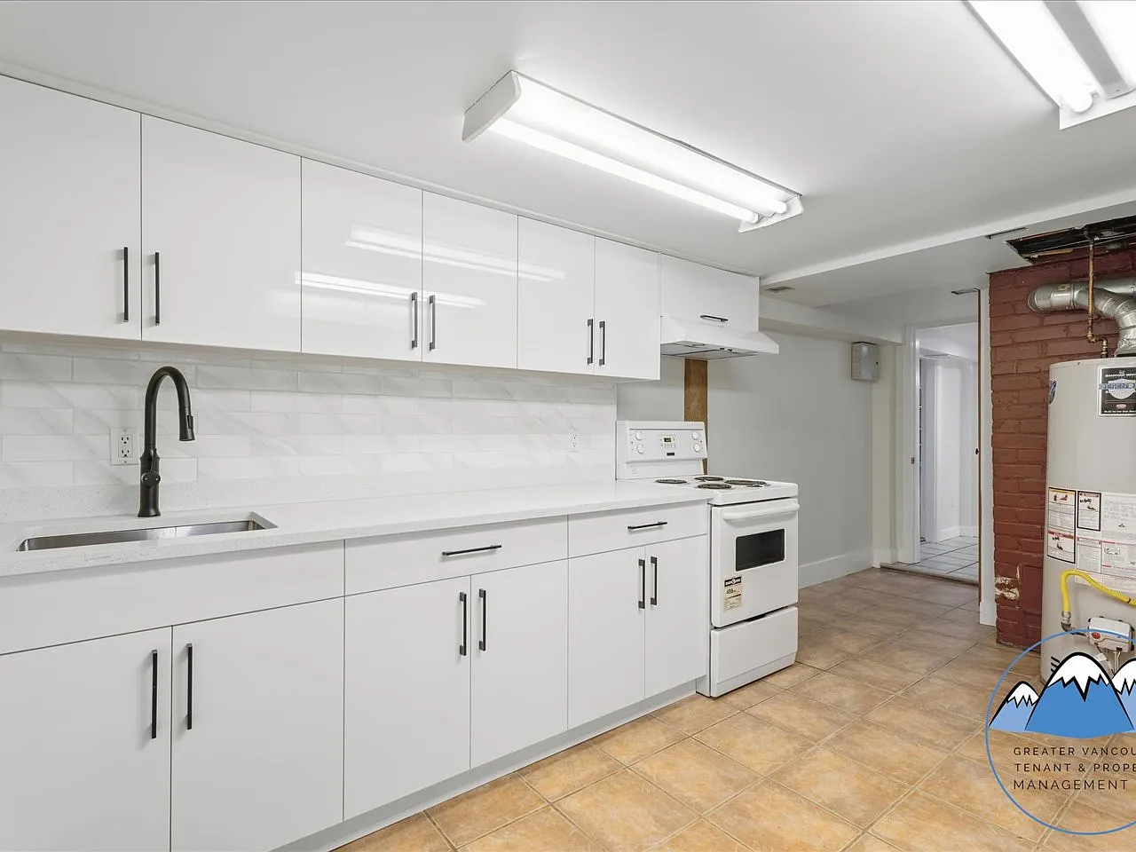 4170 Inverness Street, Vancouver — Photo 2