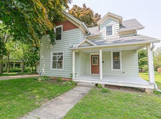 137 E Scott St, Omro, WI 54963