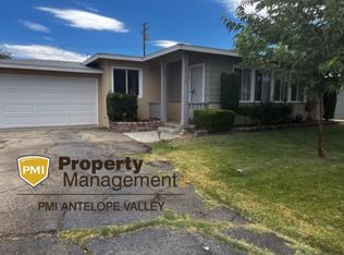 38594 Friendly Ave, Palmdale, CA 93550