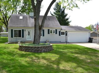239 Manor Dr, Battle Creek, MI