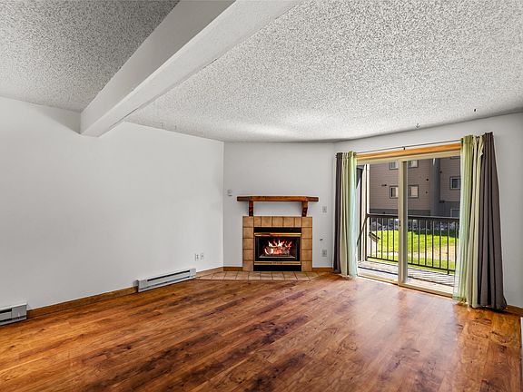 3rd image of 1525 Shadow Run Frontage UNIT 208