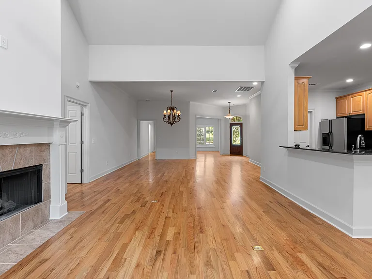 2021 Hillbrook Cir — Photo 7