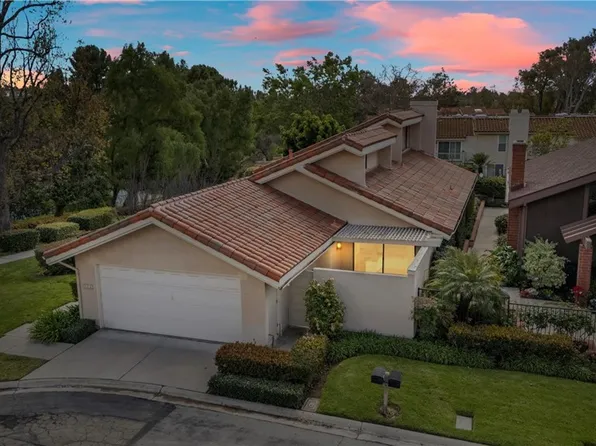 526 Pebble Beach Pl, Fullerton, CA 92835