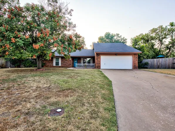 4222 Patrick Henry Pl, Enid, OK 73703
