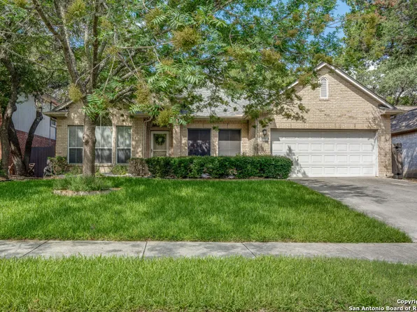 107 Baythorne, Universal City, TX 78148
