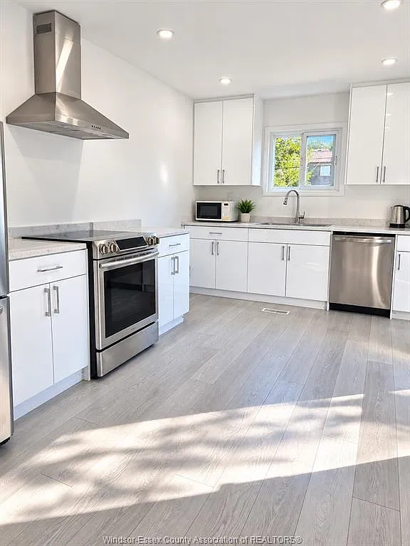 3 bed, $2,250 — Photo 4