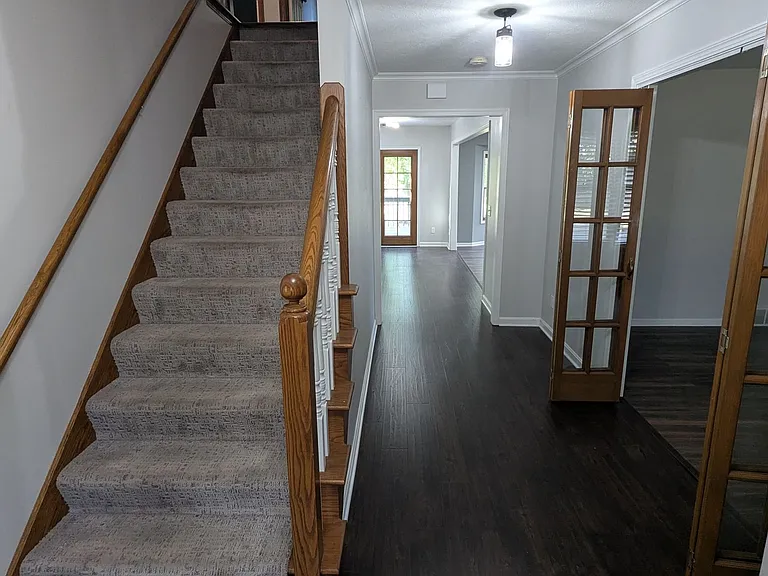 2025 Longfellow St NE — Photo 4