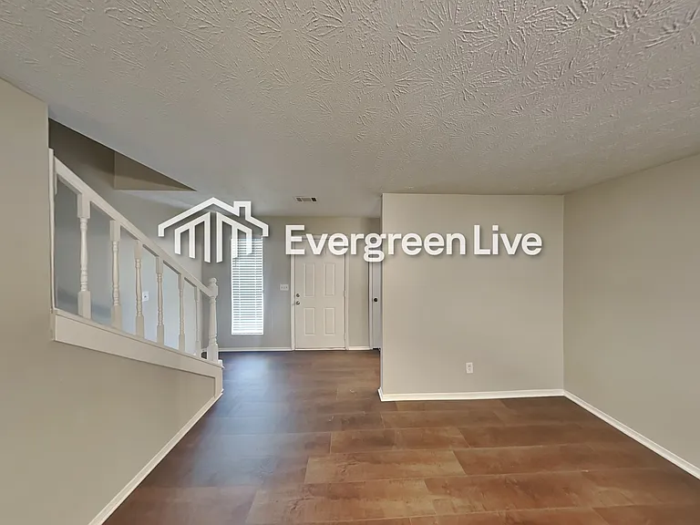 6165 Dana Ct — Photo 3