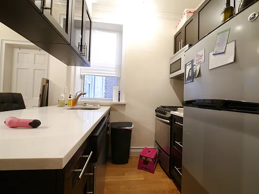 Rented by (Legacy) NY Quality Living Uptown | media 12