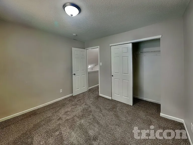 6750 Kinnerton Dr — Photo 9