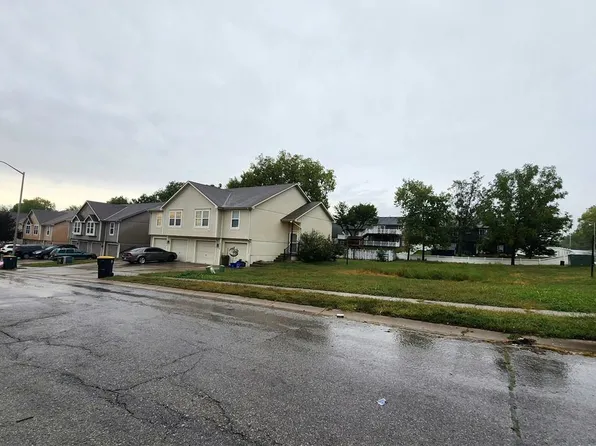 6532 NE 44th St, Kansas City, MO 64117