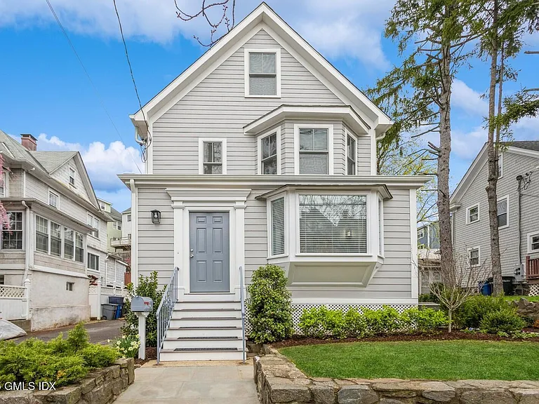 347 Delavan Ave #A — Photo 1