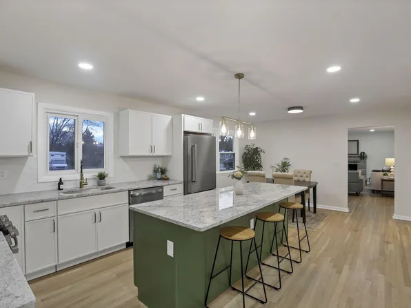 350 Lorraine Dr, Pickerington, OH 43147