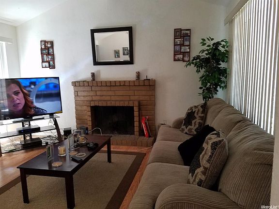2nd image of 5920 Seyferth Way