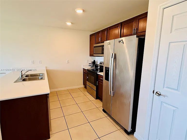 513 Ella Jean Pl — Photo 7
