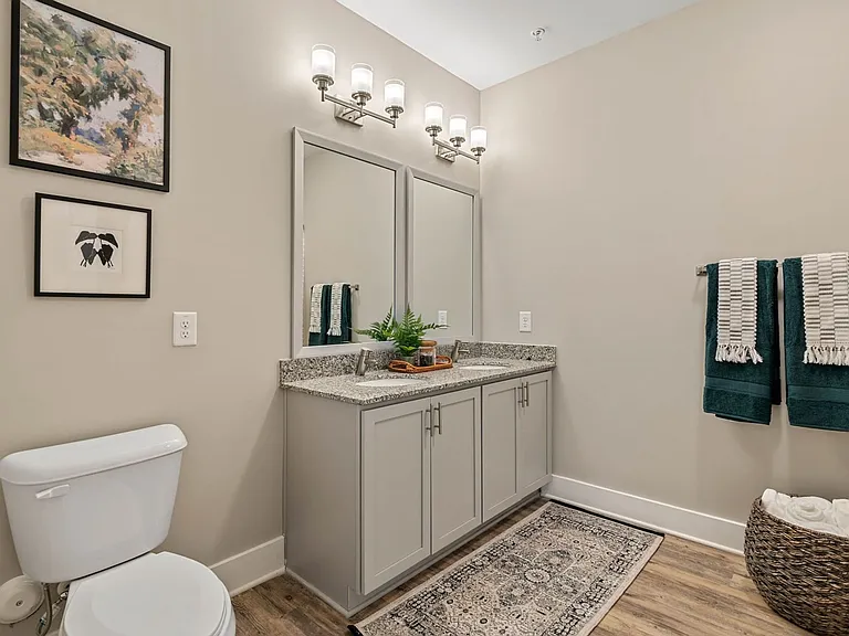 Reserve at Greenwood — Photo 13