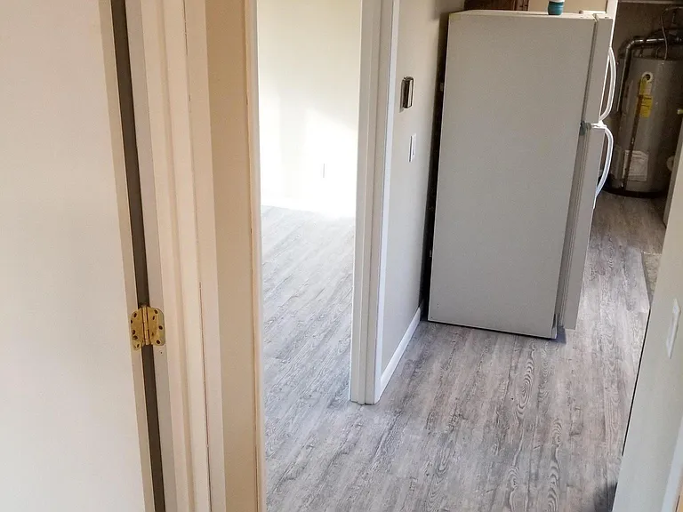 4555 N Woodbridge Rd — Photo 23