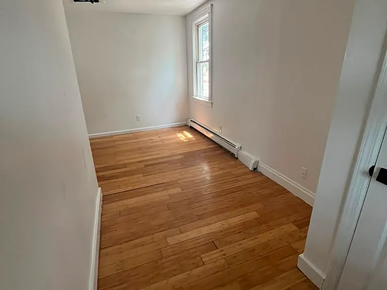 29 Ellington St #3E — Photo 8