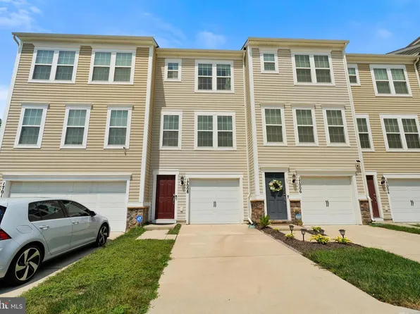 17008 Hoskins Way, Dumfries, VA 22026