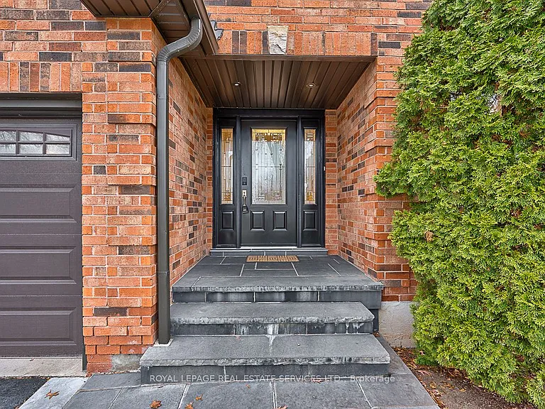 333 Callaghan Cres — Photo 4
