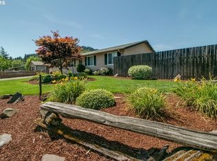 405 S 2nd St, Creswell, OR 97426