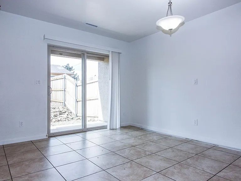3850 E Teri Ct — Photo 3