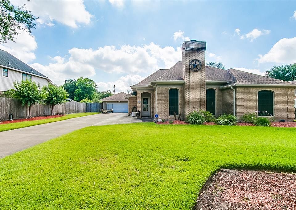 1st image of 2217 Donegal Ct