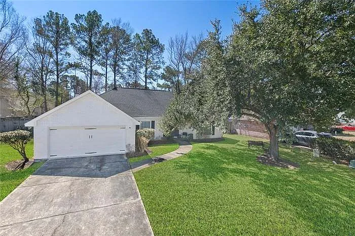 4 bed, 1837 sqft, $2,900 — Photo 3