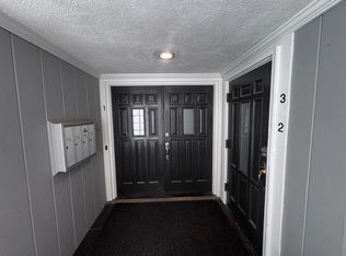2161 SW Yamhill St #1, Portland, OR 97205