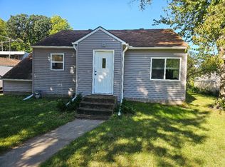 176 Rose Ave, Red Wing, MN 55066