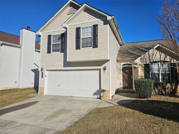 145 W Village Ct, Riverdale, GA 30296