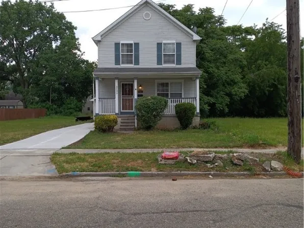 2322 E 61st St, Cleveland, OH 44104
