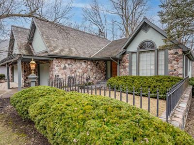 7018 Woodcroft Ln, Fort Wayne, IN, 46804