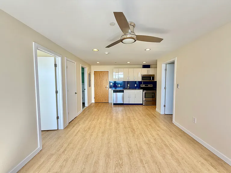 249 S 49th St #8O6 — Photo 7