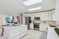 3rd St-S1608-020.jpg