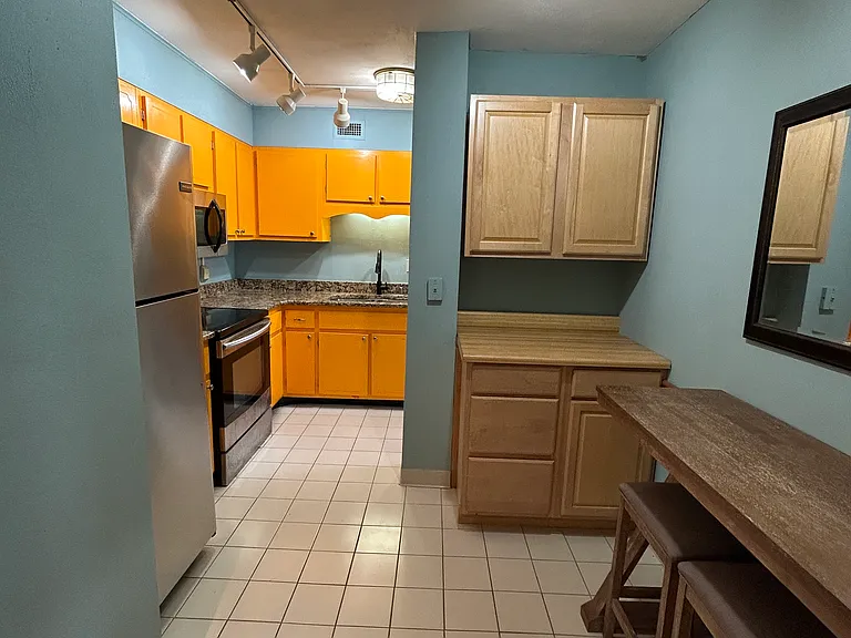 2121 Nicholasville Rd #801 — Photo 13