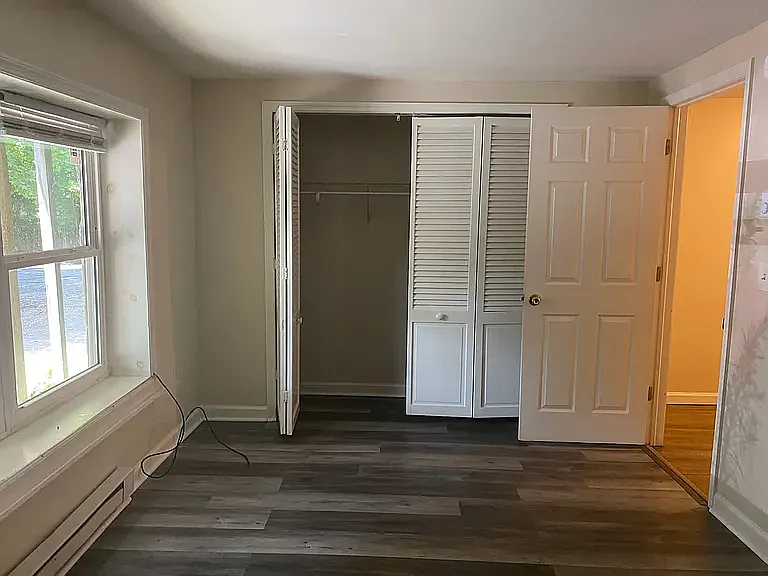 3 bed, 1700 sqft, $800 — Photo 3