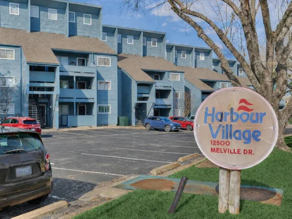 12500 Melville Dr APT 320B, Montgomery, TX 77356